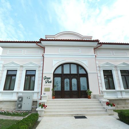 Green Park Boutique Hotel ฟอคชานิ ภายนอก รูปภาพ